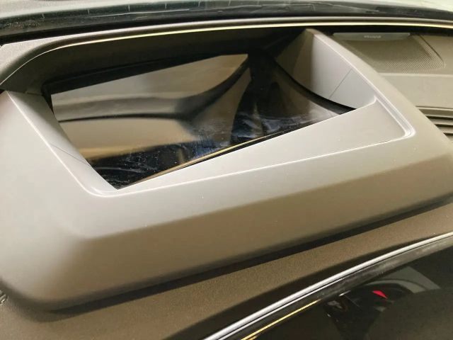 Audi S6 e-tron e-tron