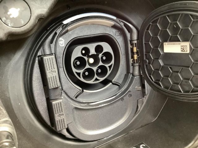 Mercedes-Benz EQB 300 4MATIC