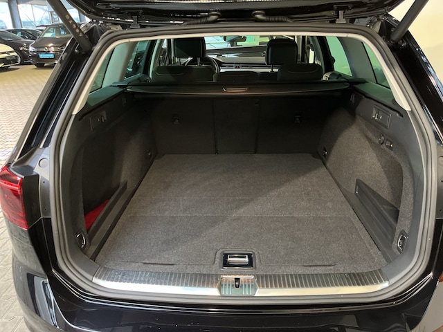 Volkswagen Passat 2.0 TSI Business DSG Variant