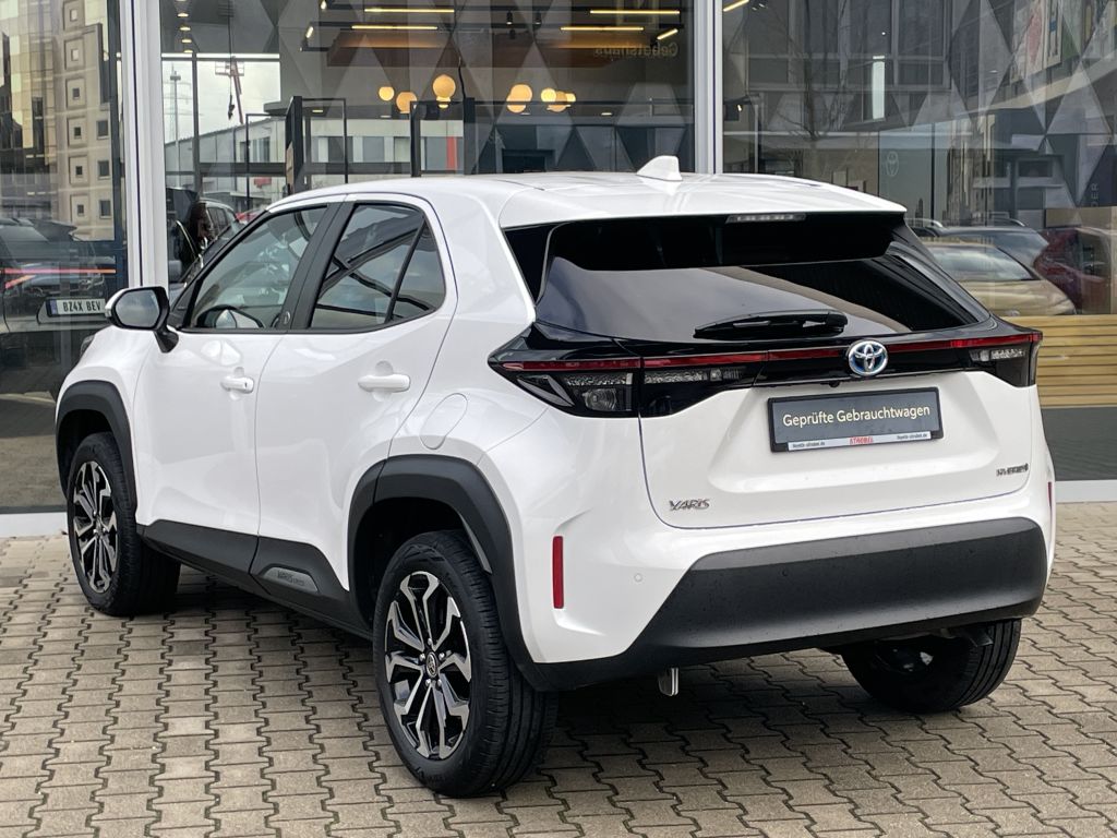 Toyota Yaris Cross 5-deurs Team D