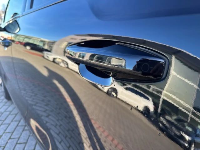 Volvo XC40 Dark T4 Ultimate