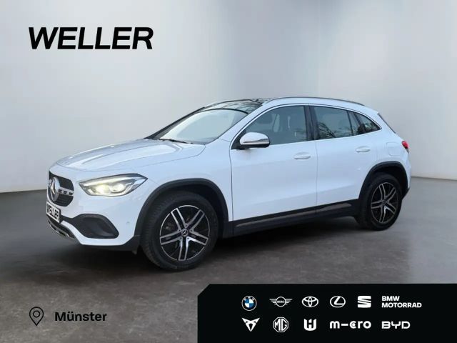 Mercedes-Benz GLA 200 7G-DCT *LED*Pano*Digital*MBux*SHZ*
