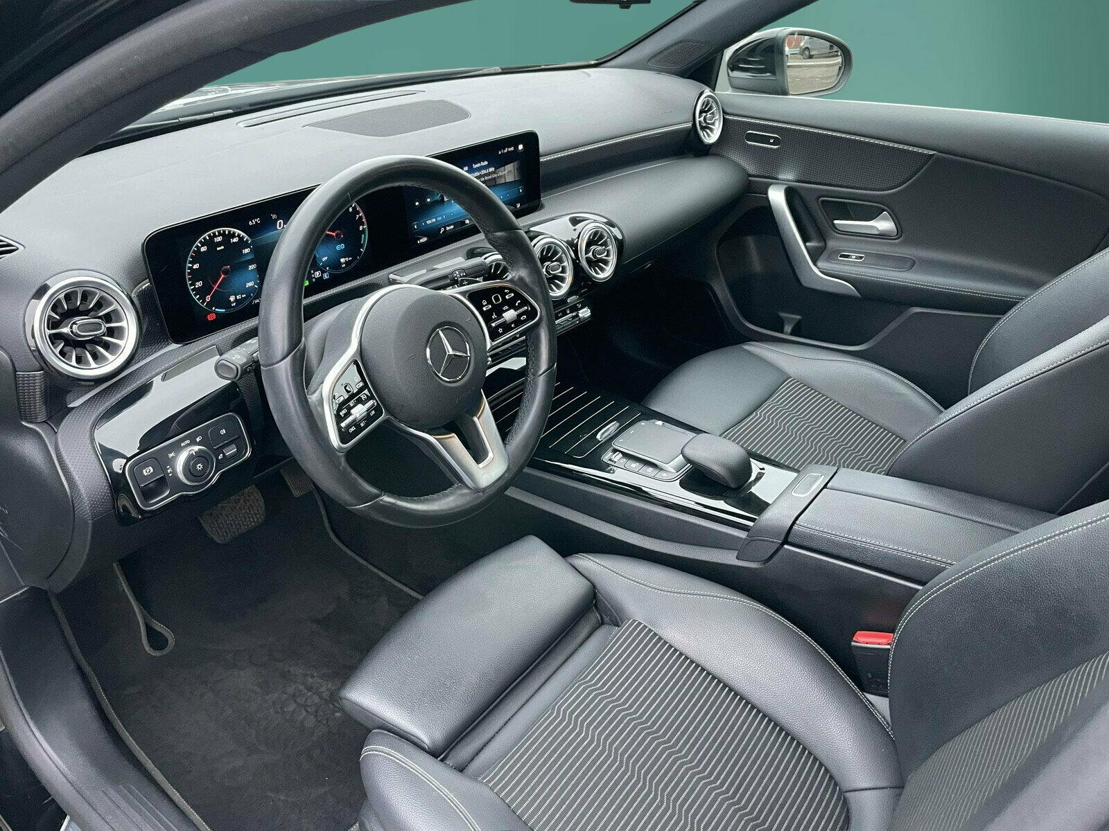 Mercedes-Benz A 250 A 250 e Progressive