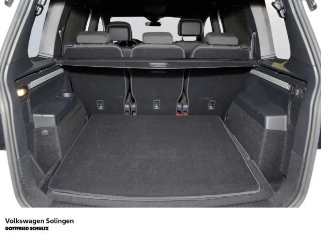 Volkswagen Touran DSG Highline R-Line