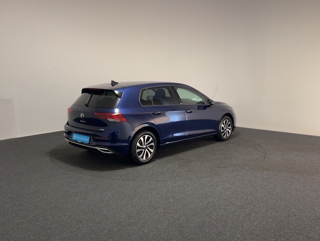 Volkswagen Golf 1.5 eTSI Golf VIII