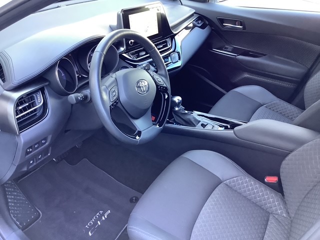 Toyota C-HR 5-deurs Bi-Tone Team D