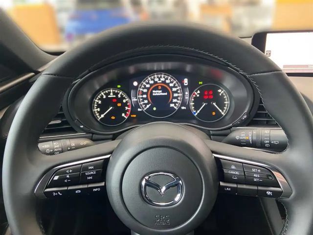 Mazda 3 Homura SkyActiv