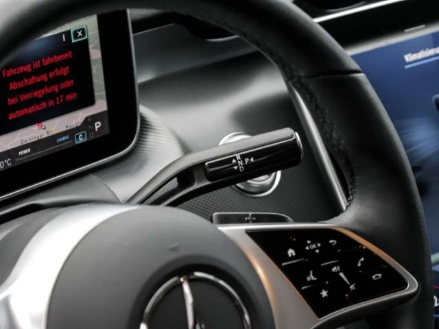 Mercedes-Benz C 180 AVANTGARDE Sedan