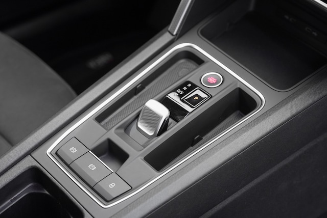 Seat Leon 2.0 TDI DSG Sportstourer Style