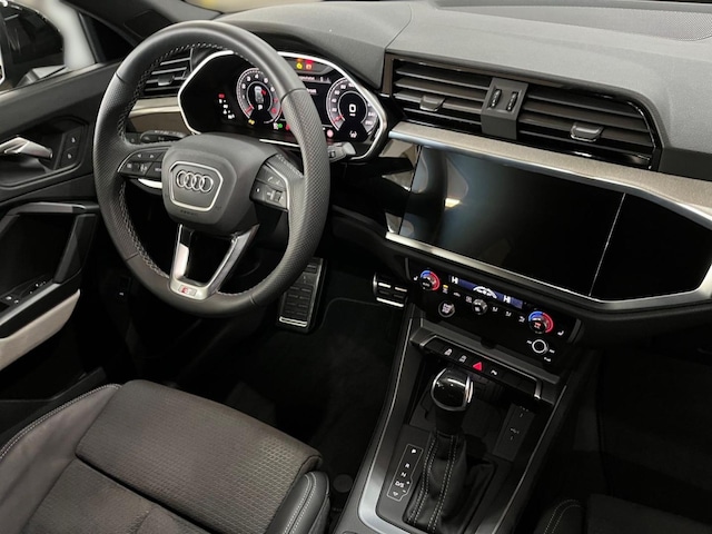 Audi Q3 35 TFSI S-Tronic