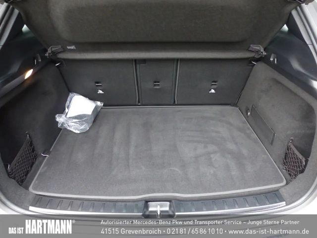 Mercedes-Benz GLA 180 Progressive