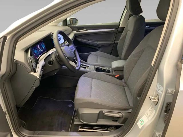 Volkswagen Golf 1.5 eTSI DSG Golf VIII Life