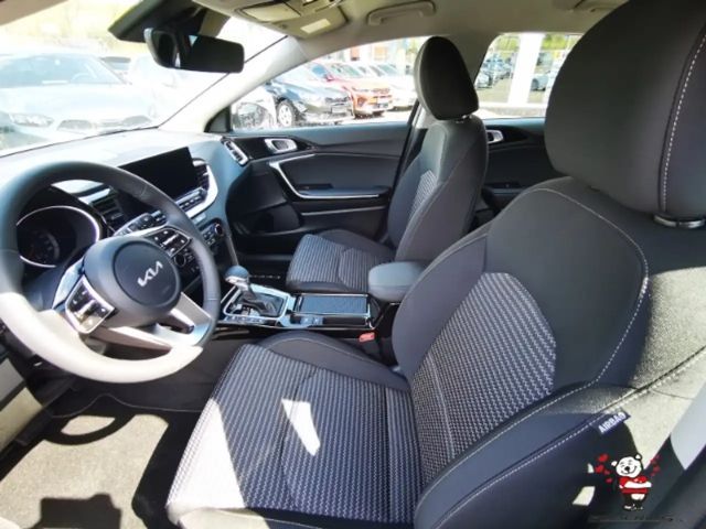 Kia Ceed 1.0 T DCT Ultimate STD+Navi+Bluetooth+16Zoll