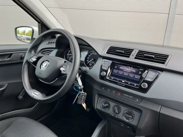 Skoda Fabia 1.0 MPI Klima DAB Sitzheizung