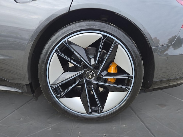 Audi RS e-tron GT Quattro