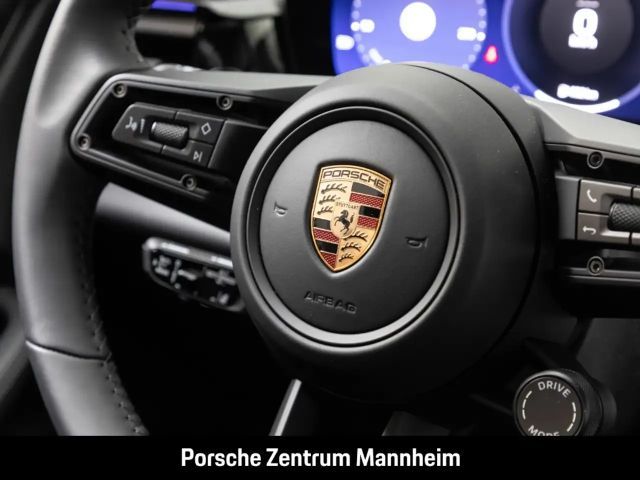 Porsche Macan 4