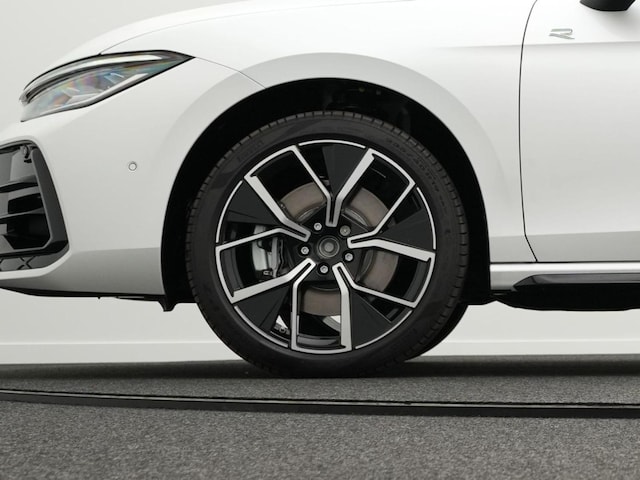 Volkswagen Passat 2.0 TSI R-Line Variant