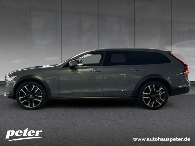 Volvo V90 Cross Country AWD