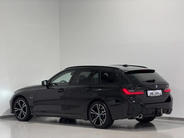 BMW 320 320e M-Sport xDrive