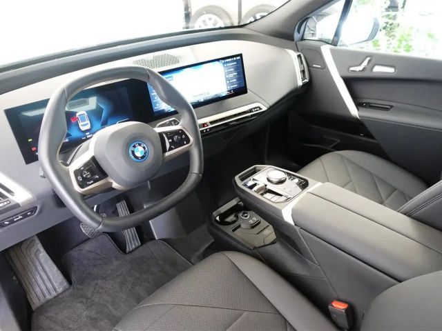 BMW iX xDrive50