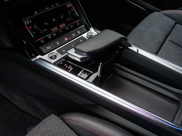 Audi Q8 e-tron S-Line