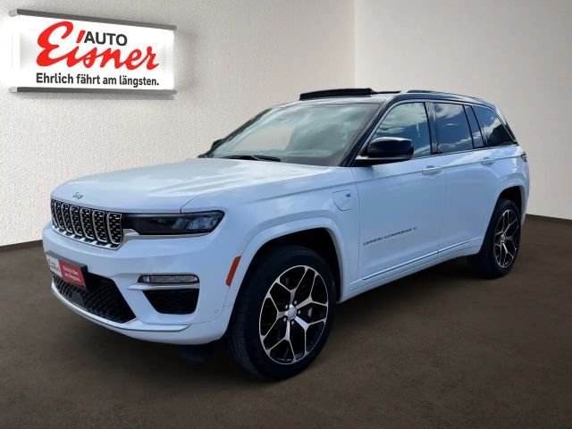 Jeep Grand Cherokee Summit