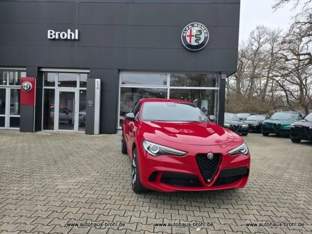 Alfa Romeo Stelvio Q4 Quadrifoglio