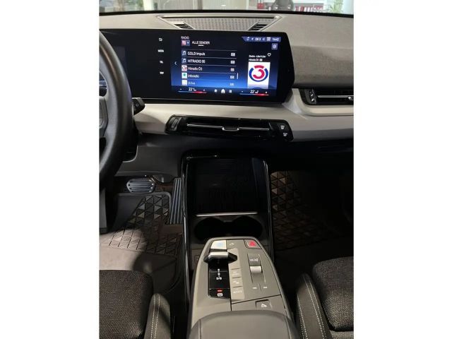 BMW iX1 20 eDrive ''Virtual Cockpit, Rückfahrkamera''