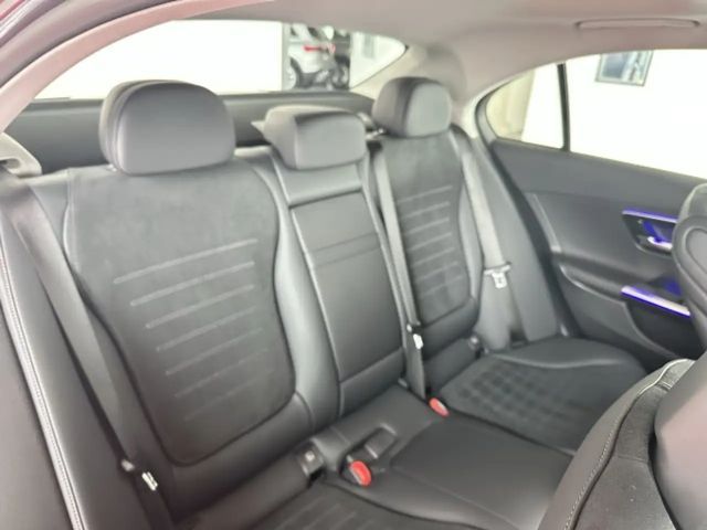 Mercedes-Benz C 180 AMG Line Sedan