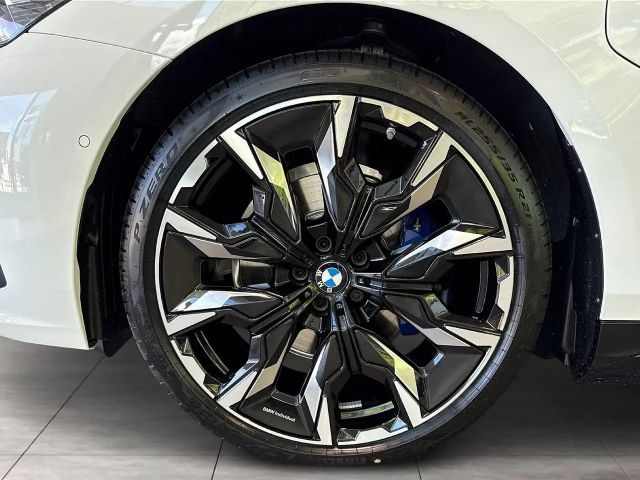 BMW 530 530e M-Sport xDrive