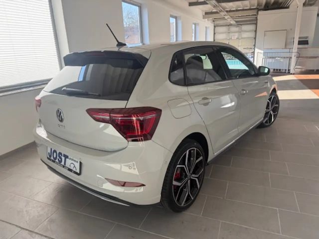 Volkswagen Polo 2.0 TSI DSG GTI