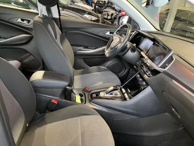 Opel Grandland X 1.6 Turbo