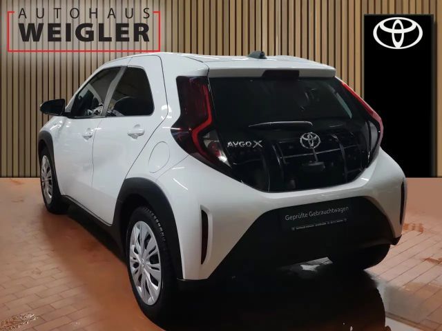 Toyota Aygo X Hatchback Play X-play