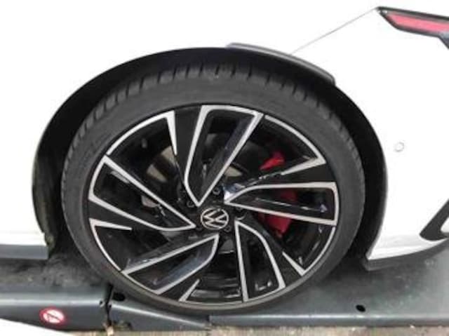 Volkswagen Golf 2.0 TSI Golf VIII