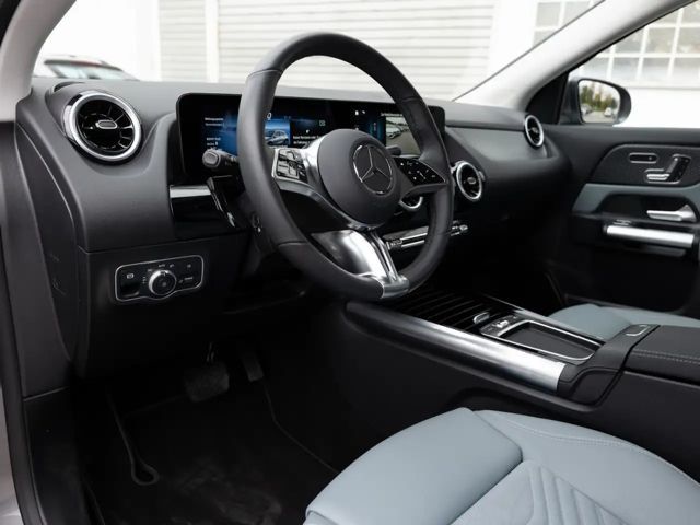 Mercedes-Benz GLA 180 Progressive