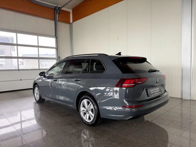 Volkswagen Golf 1.5 TSI Life Variant