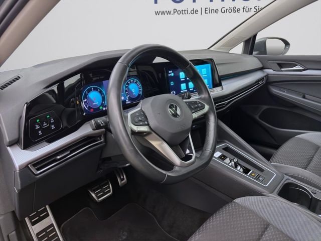 Volkswagen Golf 2.0 TDI DSG IQ.Drive