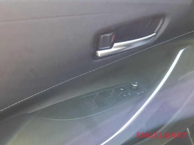 Toyota Corolla Hybride Team D Touring