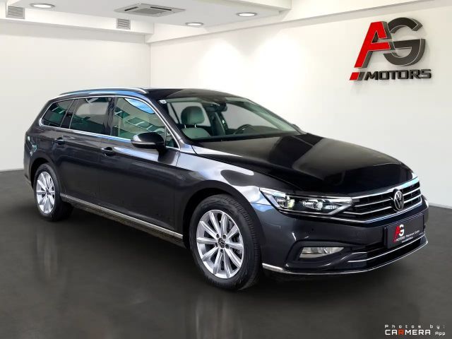 Volkswagen Passat DSG Elegance Elegance Variant