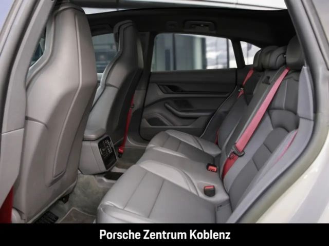 Porsche Taycan Sport Turismo