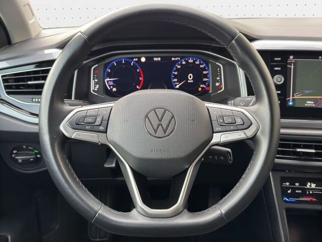 Volkswagen Polo 1.0 TSI Style