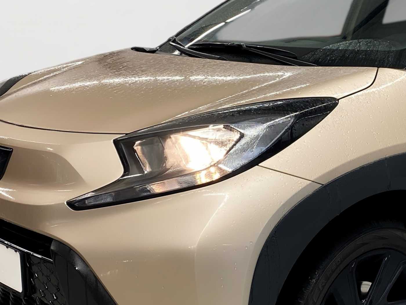 Toyota Aygo X 5-deurs Basis Team D