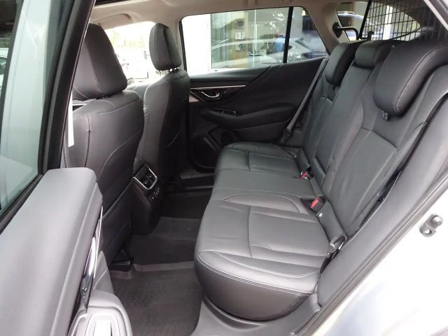 Subaru Outback 2.5i Platinum*1.HD*AHK*