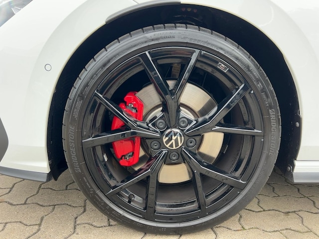 Volkswagen Golf 2.0 TSI DSG GTI