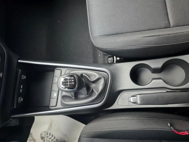 Hyundai Bayon Select