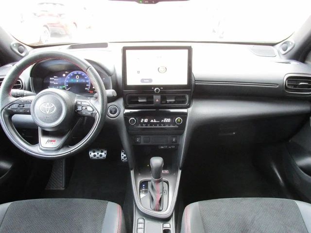 Toyota Yaris Cross GR Hybride VVT-i