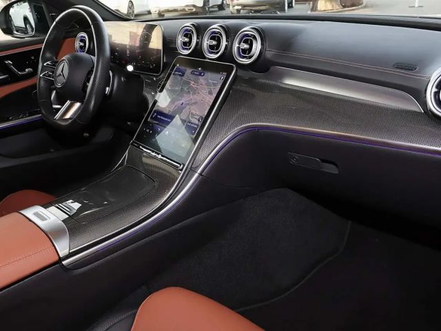 Mercedes-Benz C 200 AMG Line Sedan