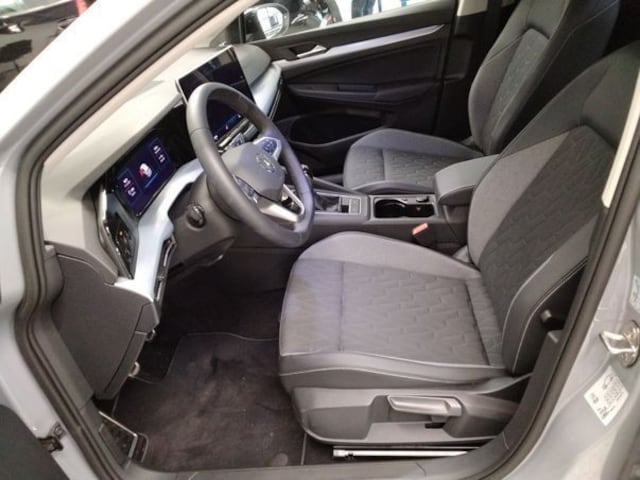 Volkswagen Golf 1.5 TSI Golf VIII