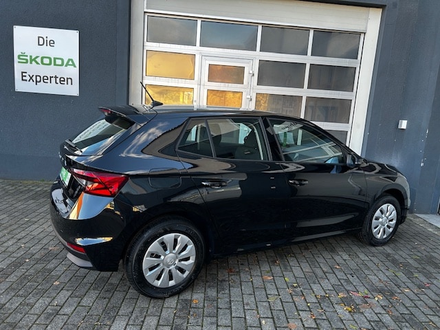 Skoda Fabia Fabia Essence CARPLAY;KLIMA;PDC;FSE