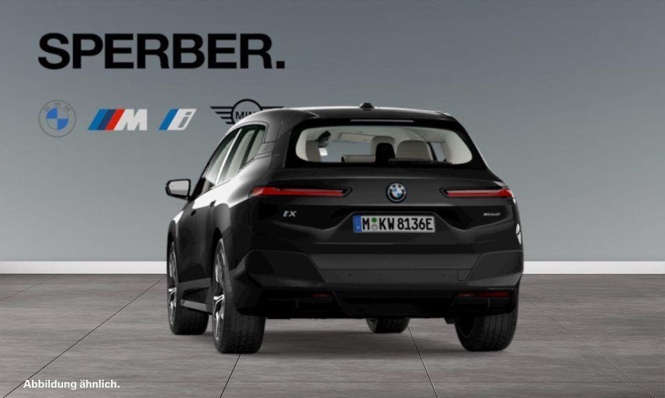 BMW iX xDrive50